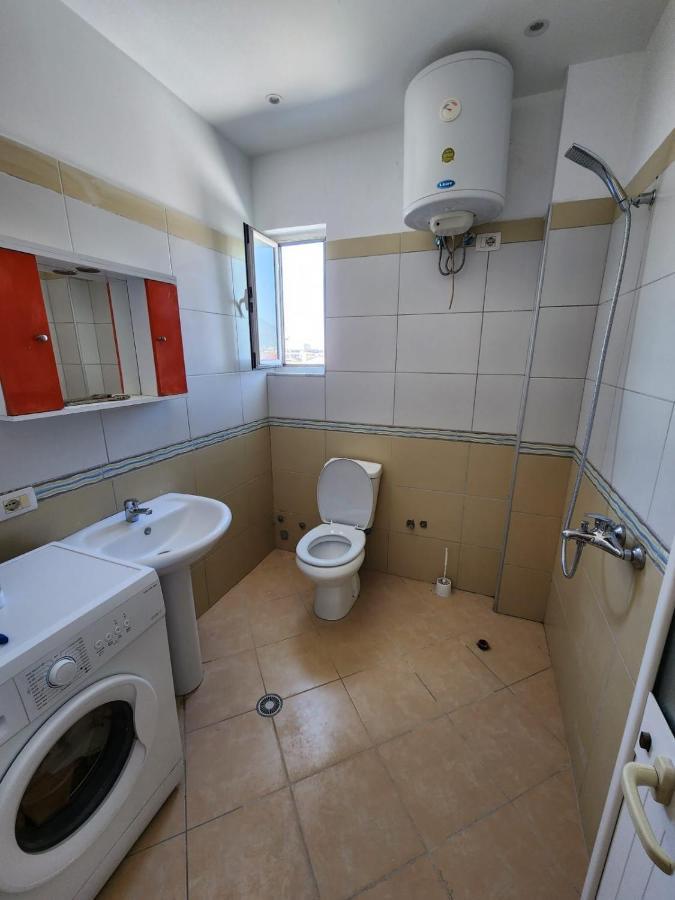Tirana Class House Экстерьер фото